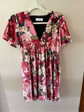 Sade Hope Floral V-Neck Babydoll Dress - Pink & Burgundy